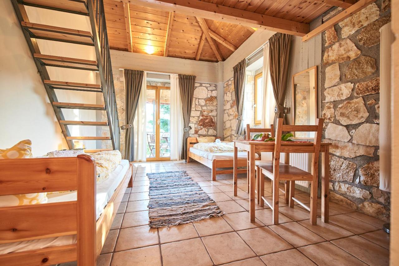 Elisson Hostel Krioneri  Екстер'єр фото
