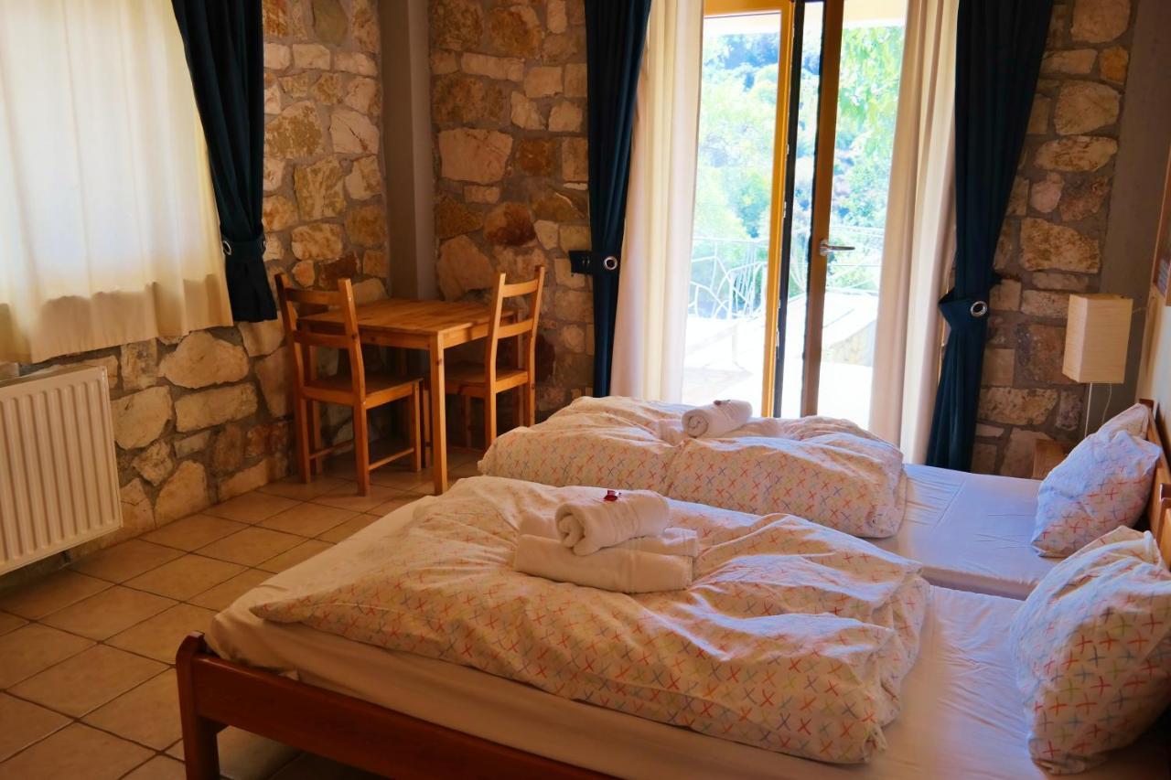 Elisson Hostel Krioneri  Екстер'єр фото