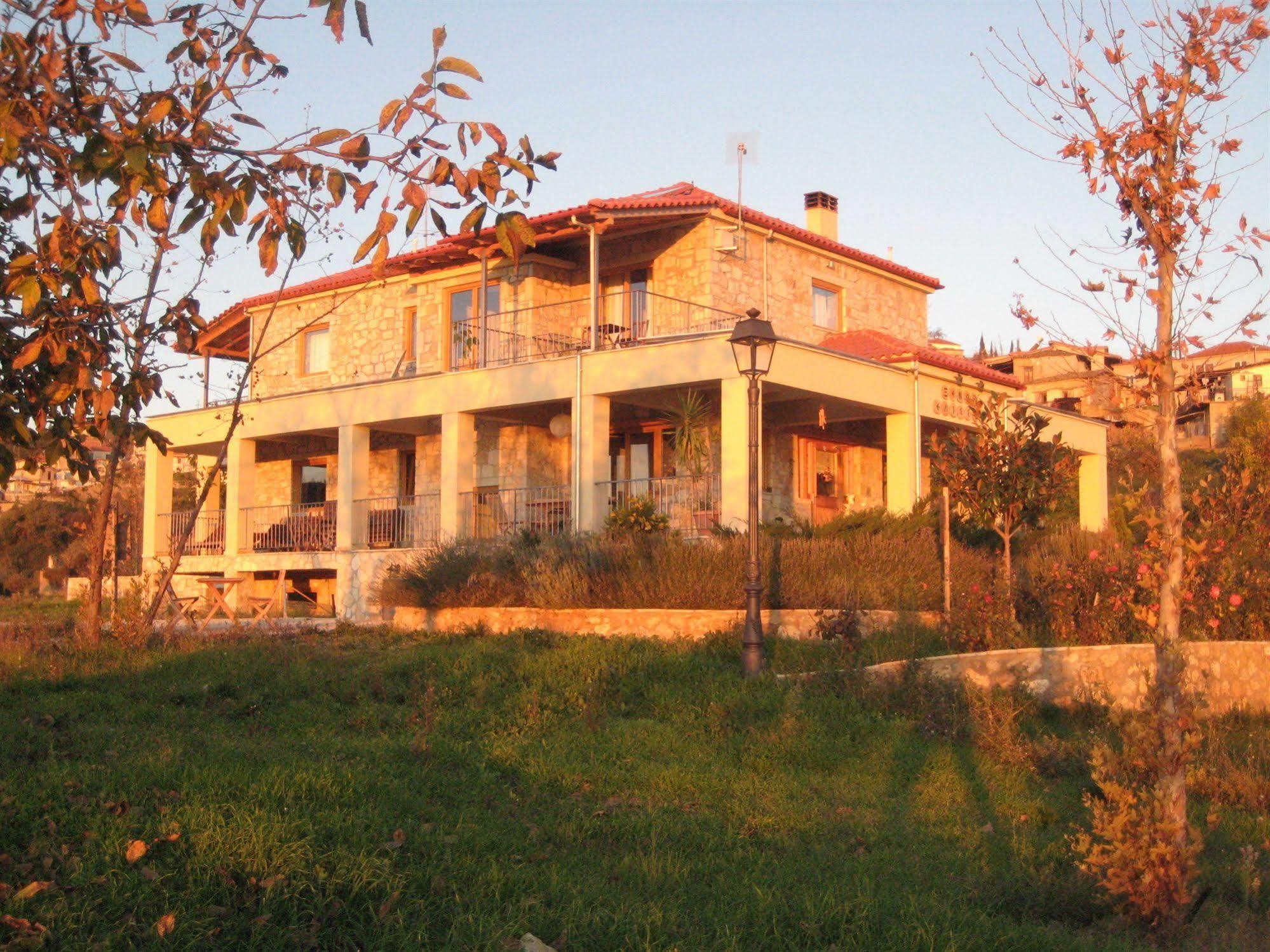 Elisson Hostel Krioneri  Екстер'єр фото